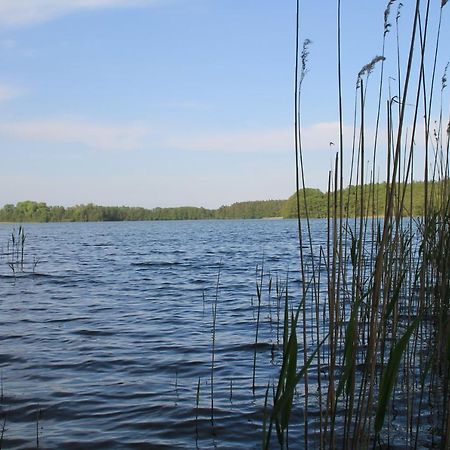 Alt Sammit Appartement Krakow am See Buitenkant foto