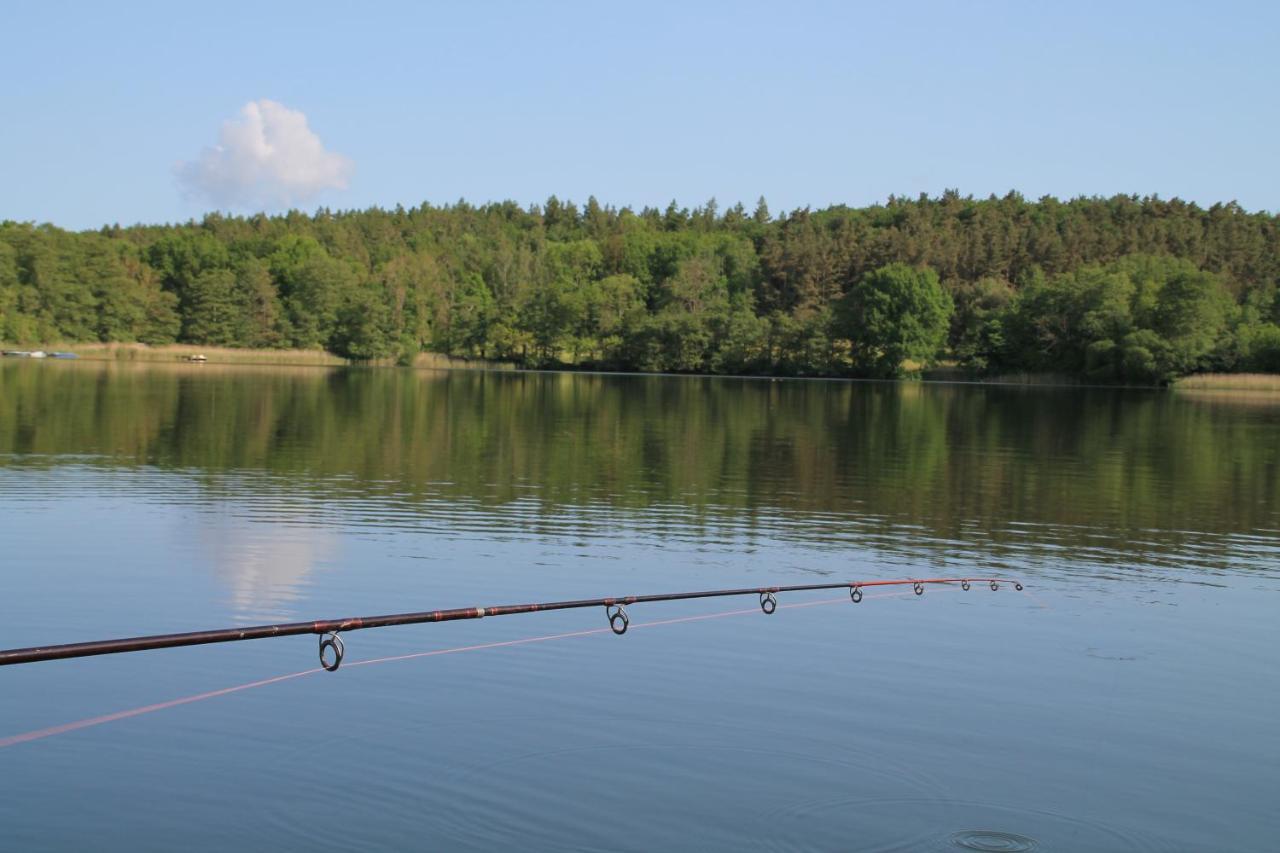 Alt Sammit Appartement Krakow am See Buitenkant foto