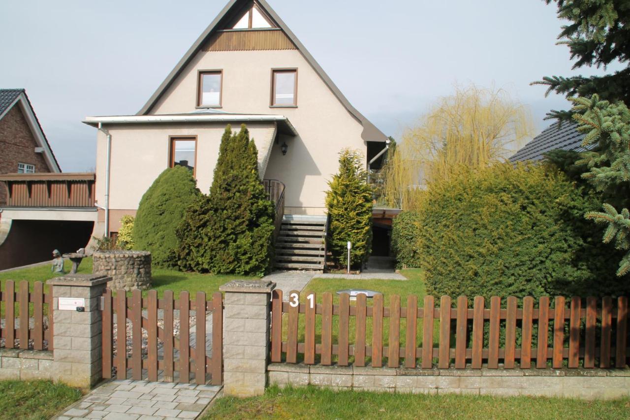 Alt Sammit Appartement Krakow am See Buitenkant foto